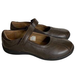 Stride Rite Leather Claire Mary Janes. Size 3.5 W